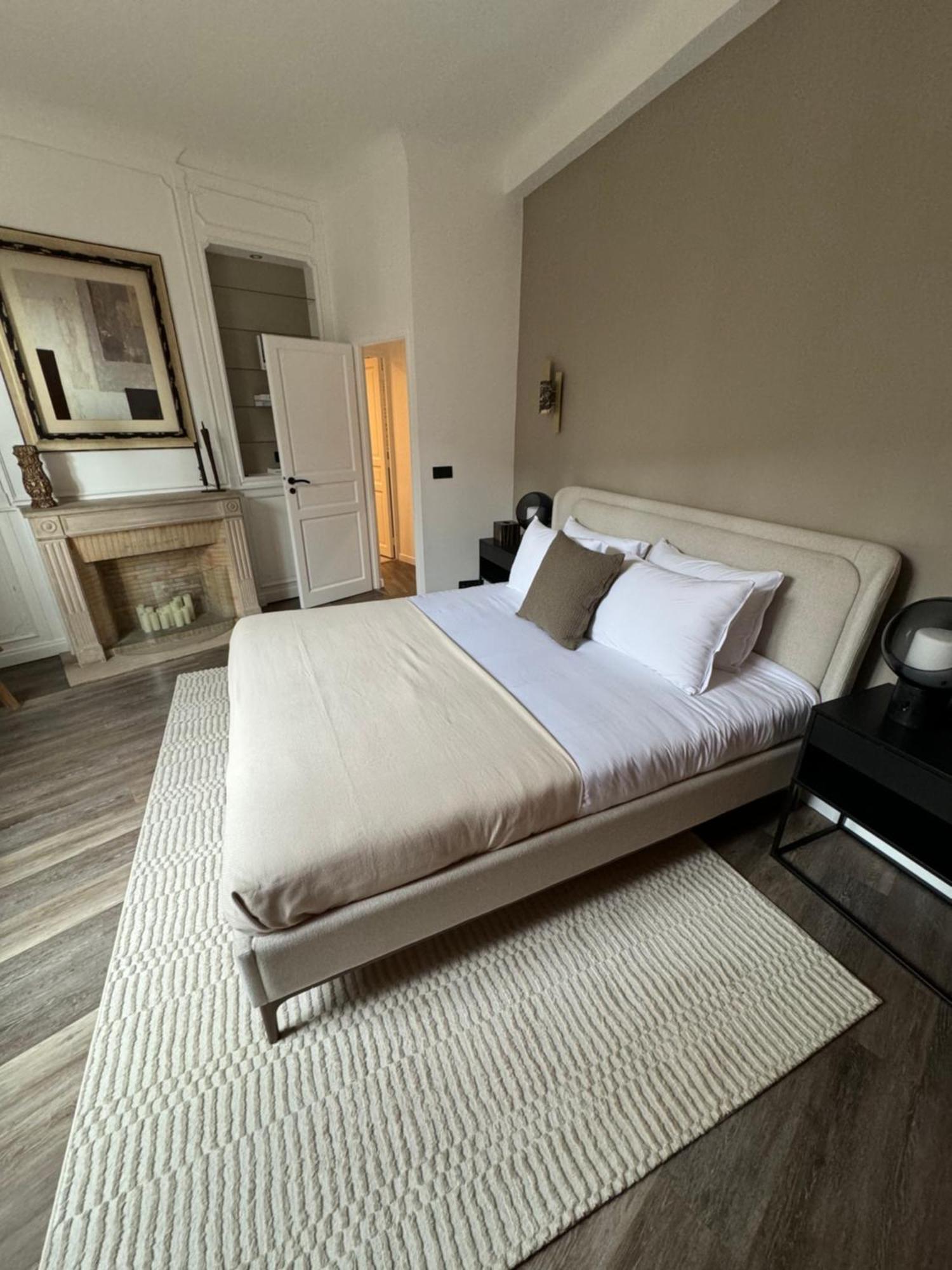 Signature Champs Elysees Paris Bagian luar foto